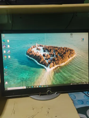 Monitor AOC HDMI VGA DVI SOM . perfeito funcionamento 