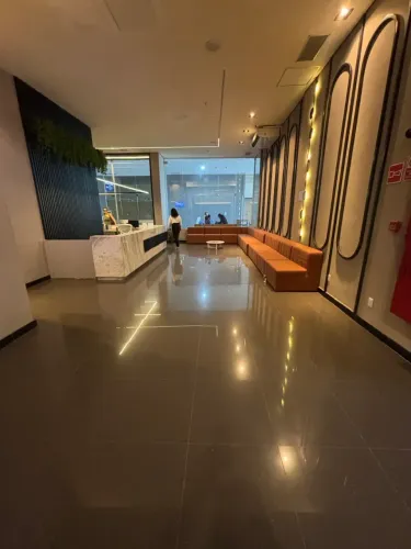 VENDO SALA COMERCIAL NO HUMBERTO LOBO