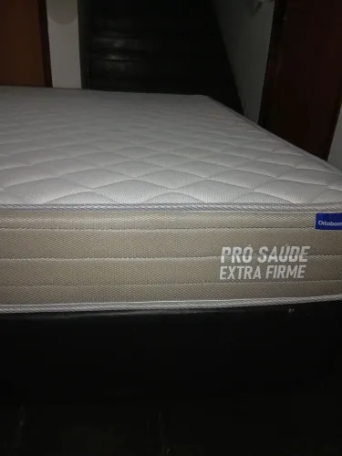 Colchão Ortobom Queen pro saúde extra firme novo R$ 950 faço entrega