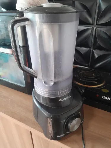 Liquidificador mondial