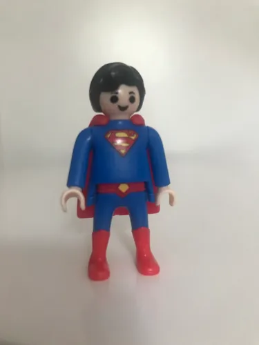Boneco Playmobil DC/ Kinder Ovo/Original/Super Homem