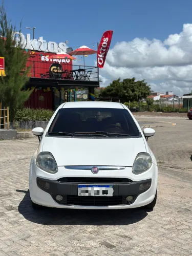 Fiat Punto Attractive 1.4 Fire Flex 8V 5P 2014