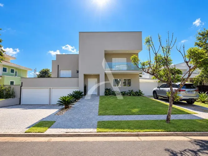 Casa de 580M² e 4 Suítes à Venda no Alphaville Dom Pedro - Campinas/SP
