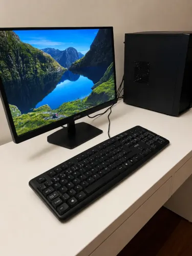 PC Desktop Intel Core i5-3570 3.40GHz + 8GB RAM - Windows 10 Original