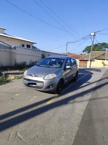 Fiat Palio Essence 1.6 Flex 16V 5P 2013