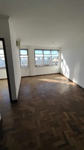 Sala comercial à venda/Porto Alegre/ Bom Fim/ frente HPS/ 70m² PRIVATIVOS