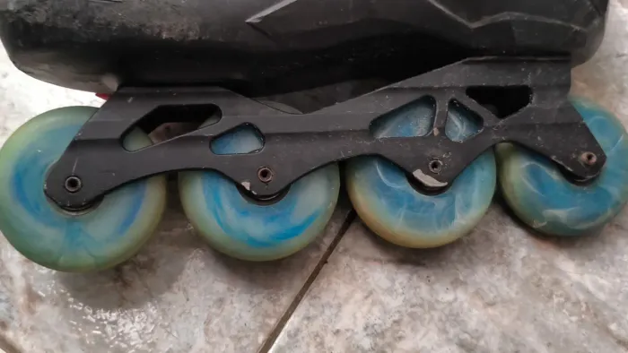 Patins Traxard revolt 42 RODAS MELLON