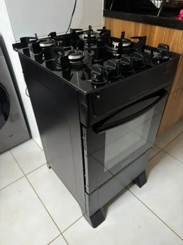 Fogão Atlas 4 bocas - Pouco tempo de uso 