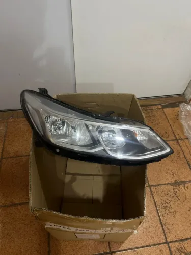 Farol cruze 2019 cromado e fume
