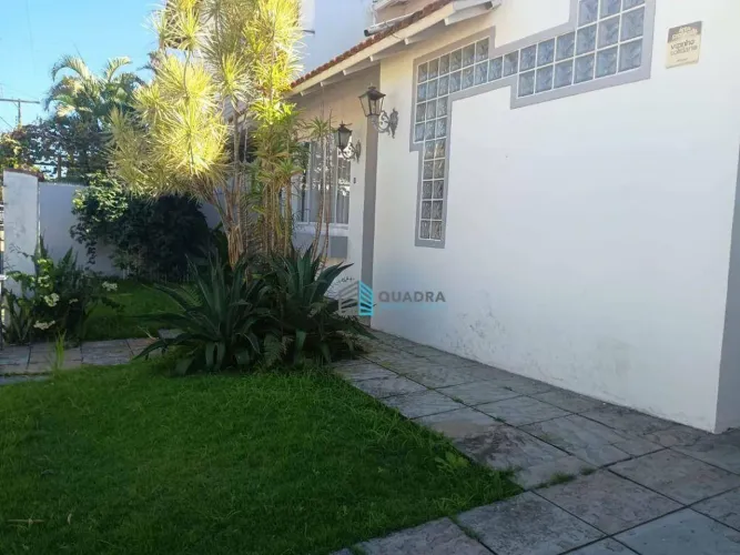 Casa 02 pavimentos com 226m² Santa Monica - Florianópolis