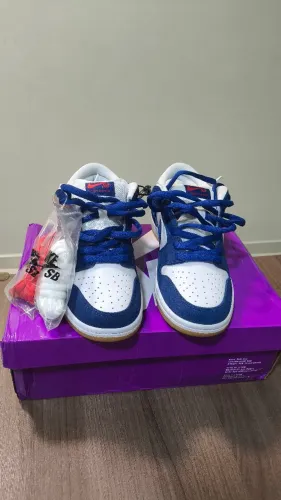 Nike Sb Dunk Low Los Angeles Dodgers.