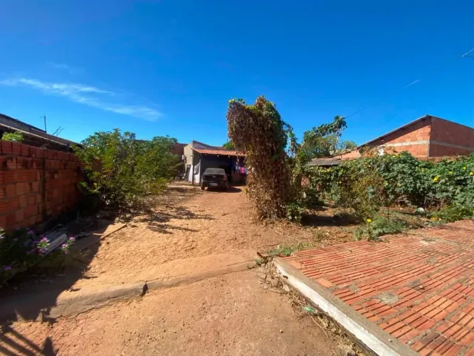 Vendo casa na t33 Taquari 