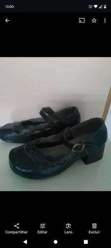 Sapato em couro semi novo