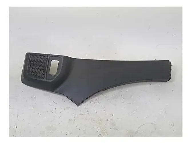 Acabamento Para-lama Esquerdo Renault Duster 2021/23 Cx161