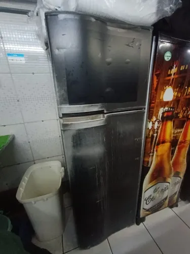 Geladeira usada