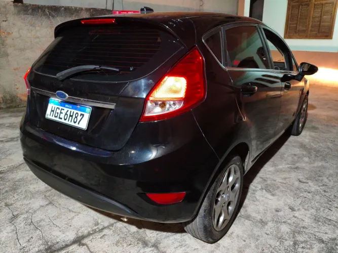Ford Fiesta SE 1.6 16V Flex 5P 2012
