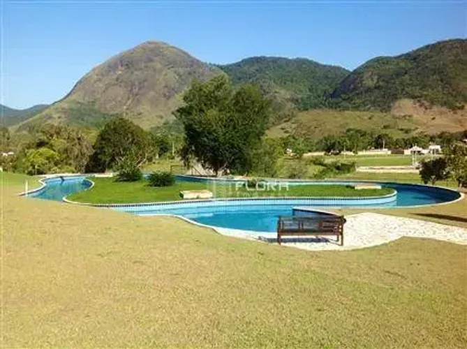 Terreno à venda, 619 m² por R$ 150.000,00 - Ubatiba - Maricá/RJ