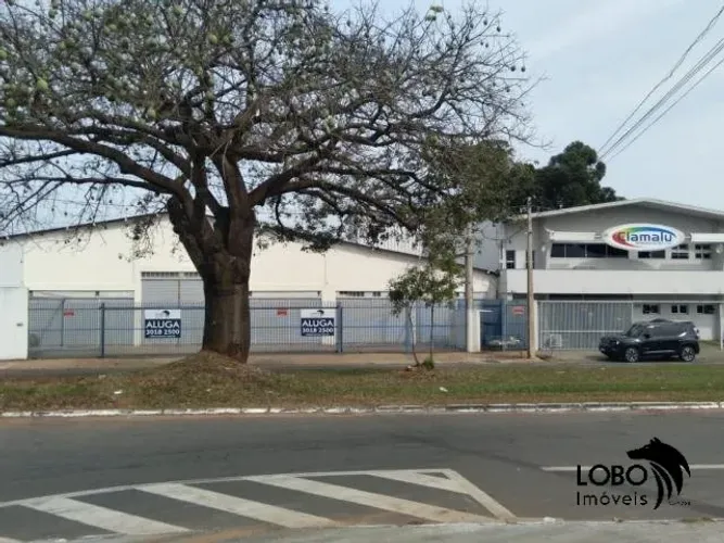 Galpão 820,00m² Setor Santa Genoveva.