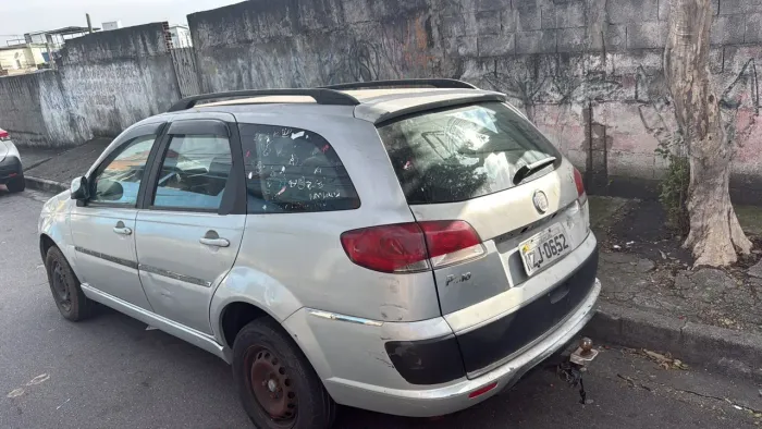 Fiat Palio Week. Attractive 1.4 Fire Flex 8V 2012