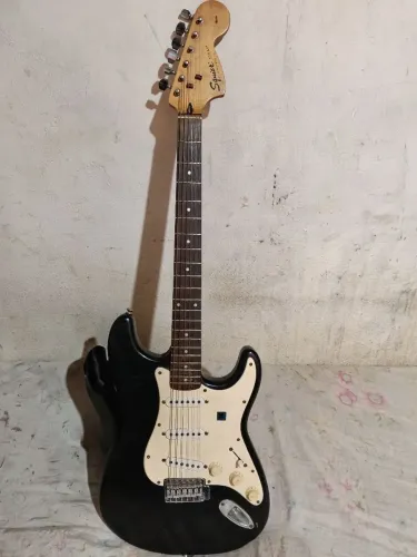 Guitarra(conjunto pedal,pedaleira )