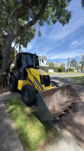 Retroescavadeira NewHoland B95B 2020
