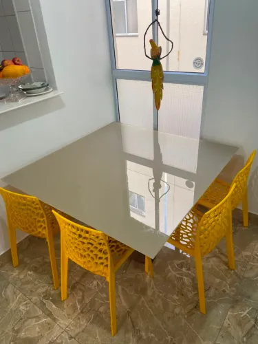Vendo mesa de vidro 1,20x1,20