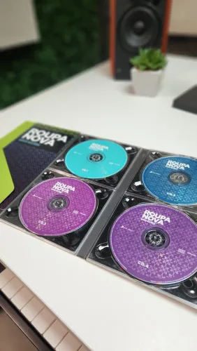 CD'S Box Roupa Nova - Nossa História - 4 CDs com Livreto 