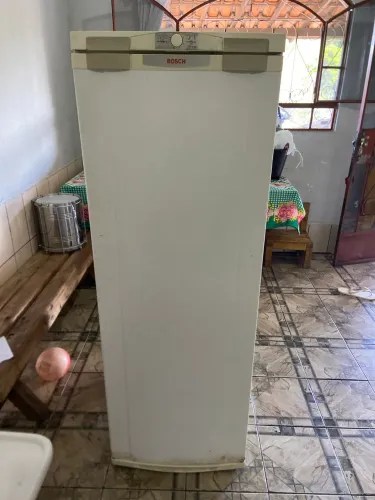 GELADEIRA