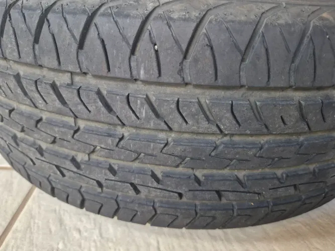 Pneu Goodyear Sport aro 15 só tenho 1