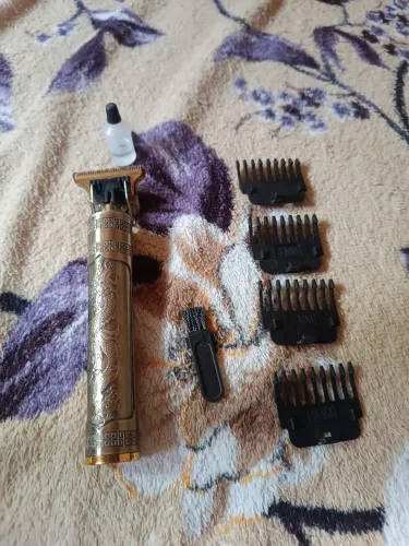uma máquina de acabamento profissional estilo T9