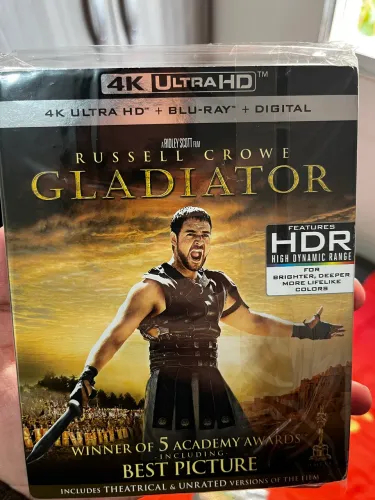 Gladiador 4k Blu-ray Com Luva sem ptbr com duas versões