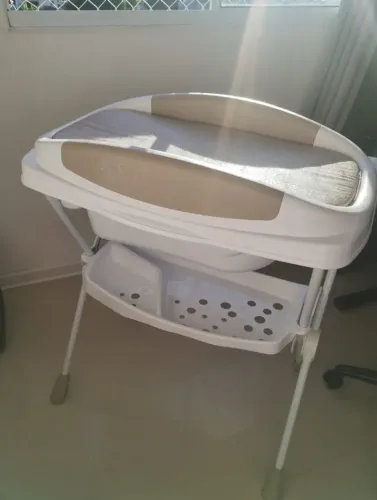 Banheira de Bebê Galzerano com Suporte e Trocador + Premium 20kg