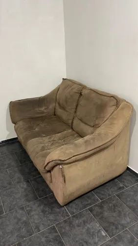 Sofá 2 lugares aveludado