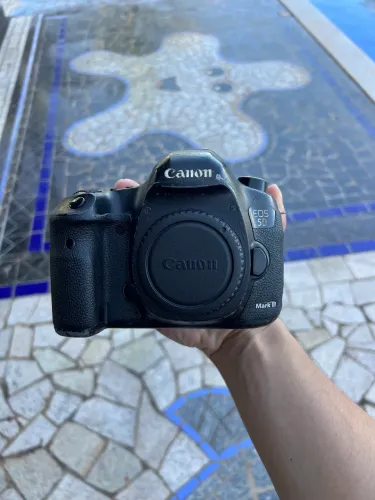 Câmera Canon 5D Mark iii