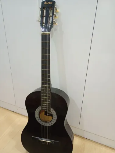 Violão simples 