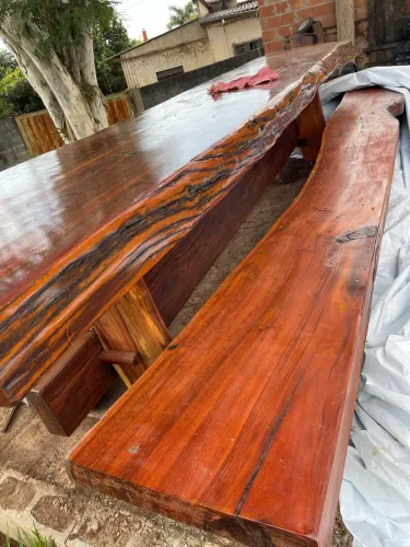 MESA DE MADEIRA ANGICO FERRO