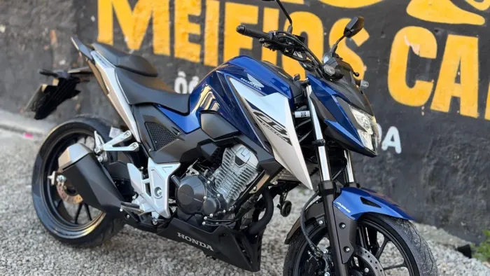 Cb300 twister zerada 2026
