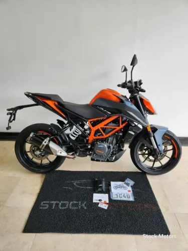 Ktm Duke 390 Abs laranja e preto 1.200km 2024