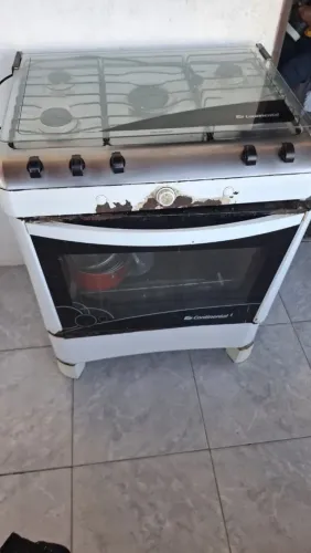 Vende-se Fogão