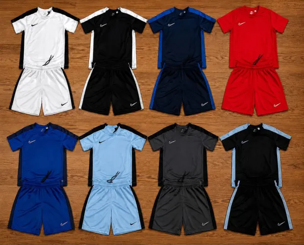Conjunto completo Nike camisa e short <br>*TAM: M G GG*?<br>*VALOR:R$ 34,99*?