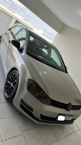 Volkswagen Golf Comfortline 1.6 MSI Total Flex Aut. 2016