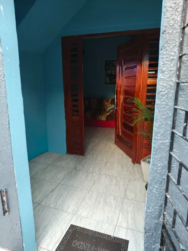 Casa duplex - ótima localização 