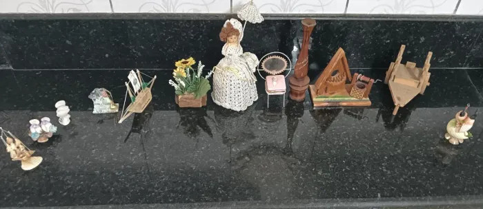 Kit *Anos 80* Coleção 12 Enfeites de Miniaturas Decorativas Vintage 