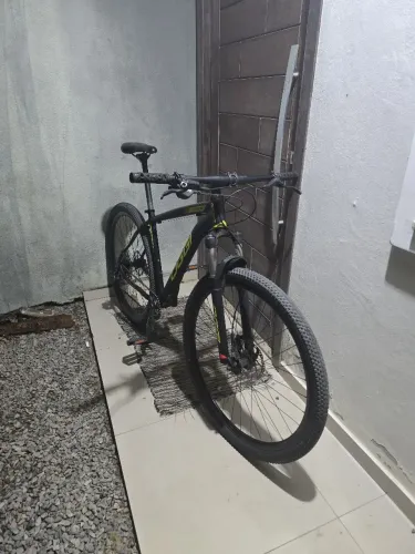BICICLETA OGGI ARO 29 12 MARCHAS