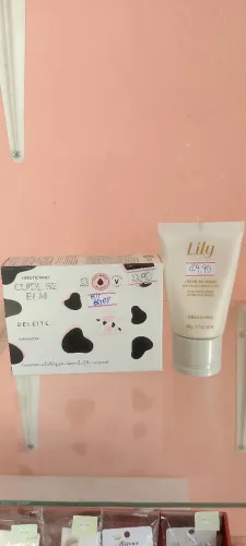 Kit caixa de sabonete deleite+ creme para mãos Lily