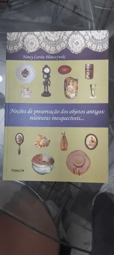 Livro noções dos objetos antigos
