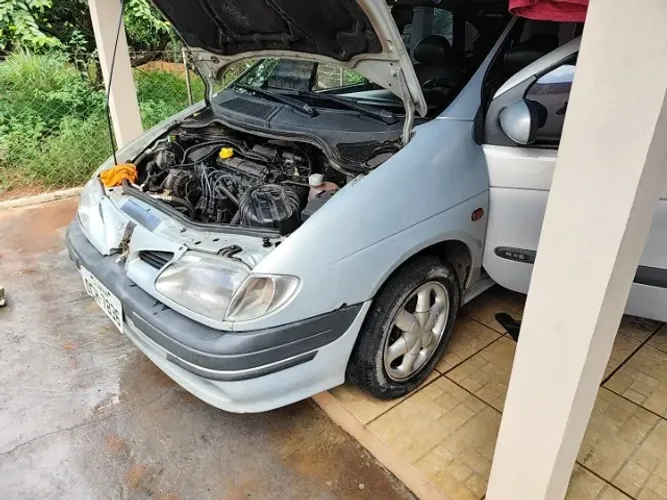 Renault Scenic RXE 2.0 8V 2001