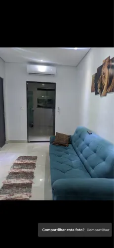 Vendo sofá 3 lugares