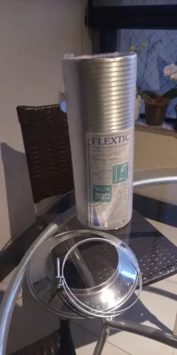 Tubo de alumínio flexível Flextic, 130 mm diâmetro e 1,5 m comprimento. Tb aro/braçadeira