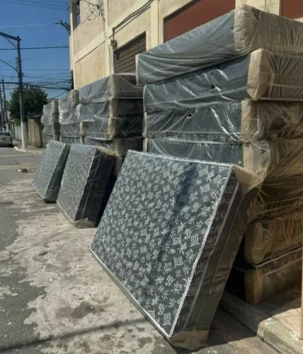 Cama box casal e solteiro conjugado D33 7cm de espuma